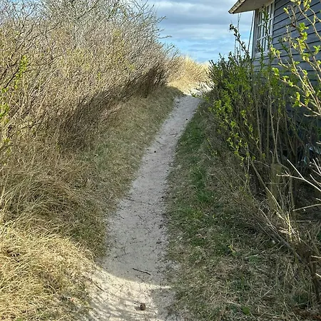 펜션 Modern Family House Close To And Forest 그레나