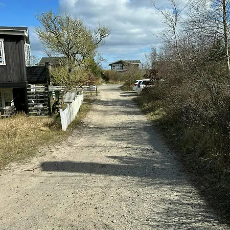 Modern Family House Close To And Forest Feriehus